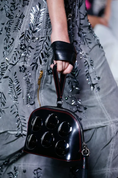 Look 36